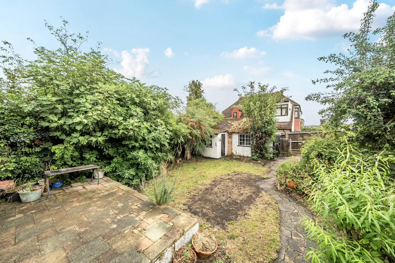 Winn Road, SE12, photo 17