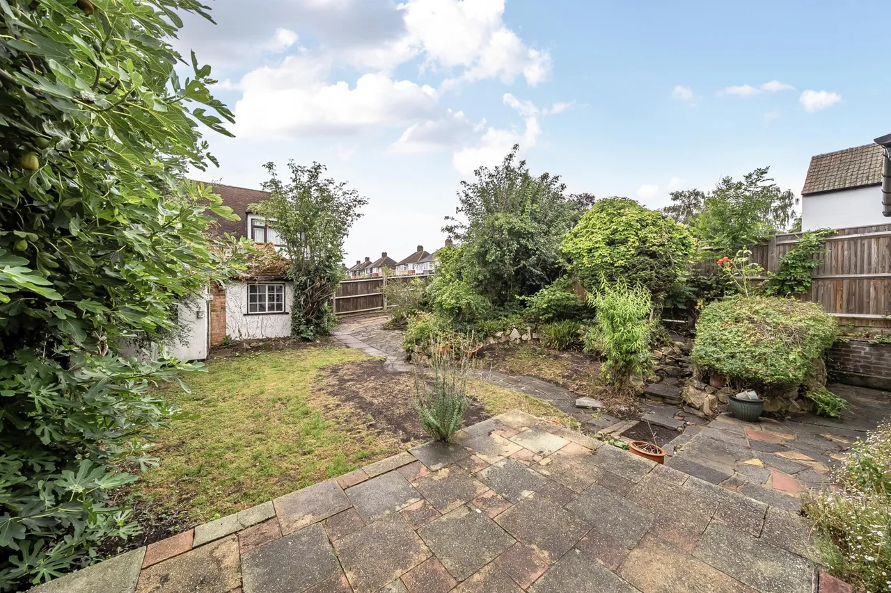 Winn Road, SE12, photo 10