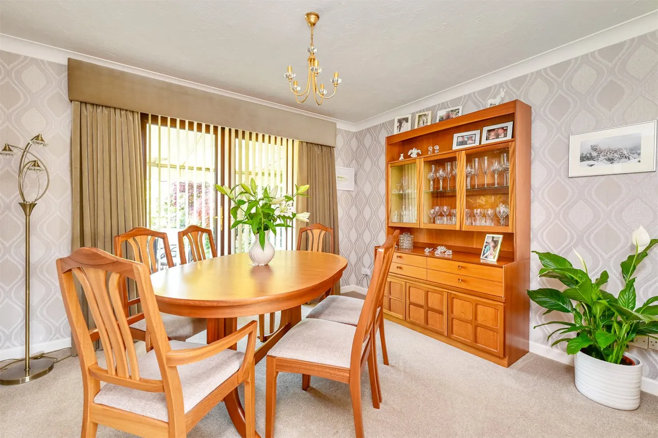 Glaziers Lane, Normandy, Guildford, Surrey, GU3 2EA, photo 5