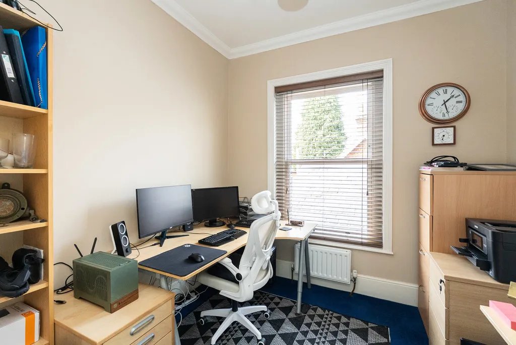 Horsham Road, Dorking, RH4, photo 13