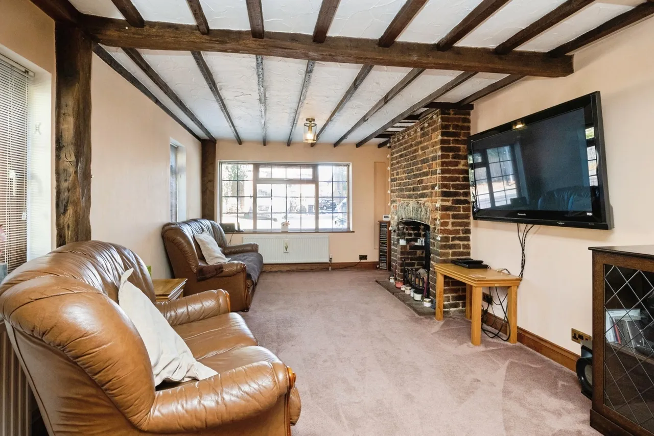 Station Road, Hurst Green, TN19, photo 7