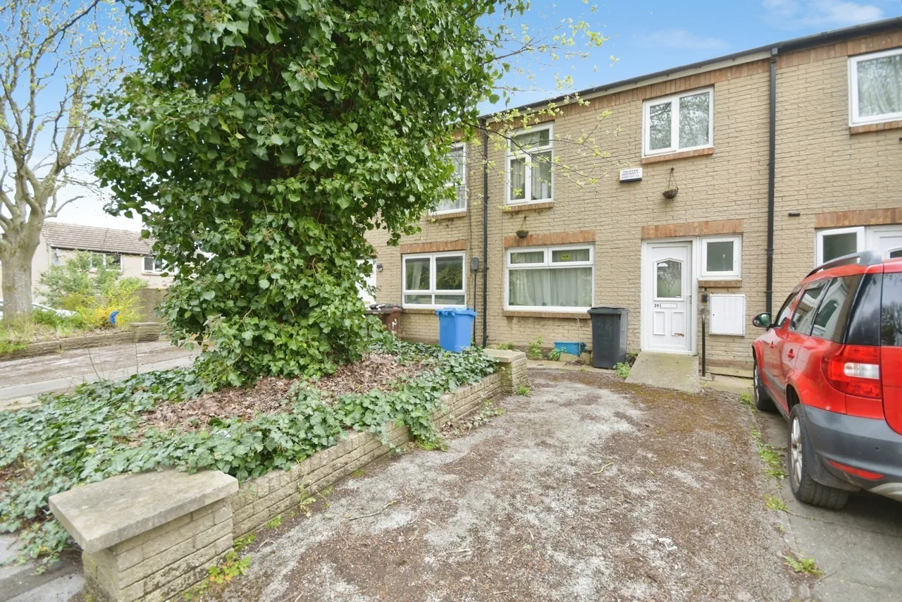 3 bed house for sale — Sedan Street, Sheffield, S4