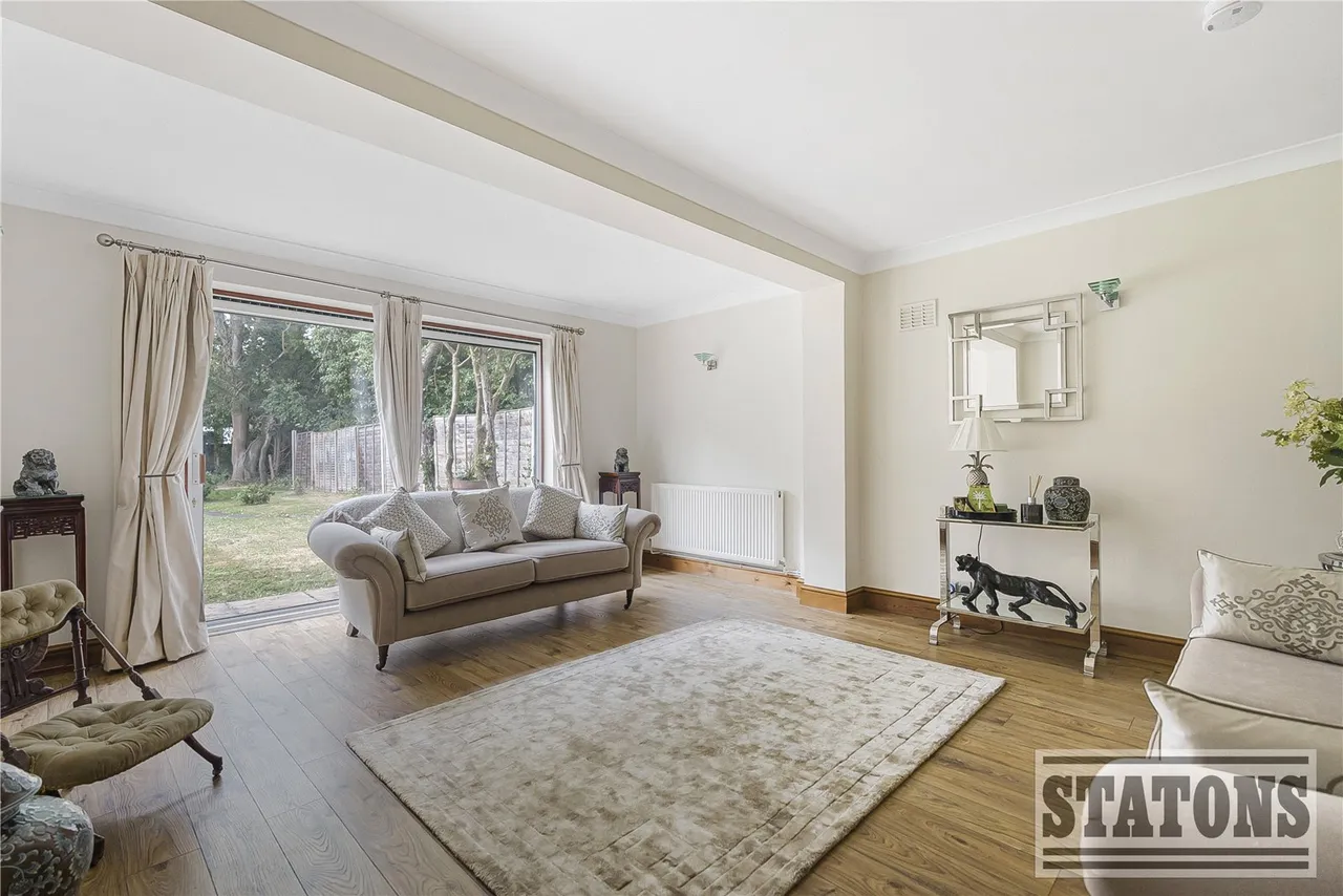 Grange Road, Elstree, Hertfordshire, WD6 3LY, photo 5