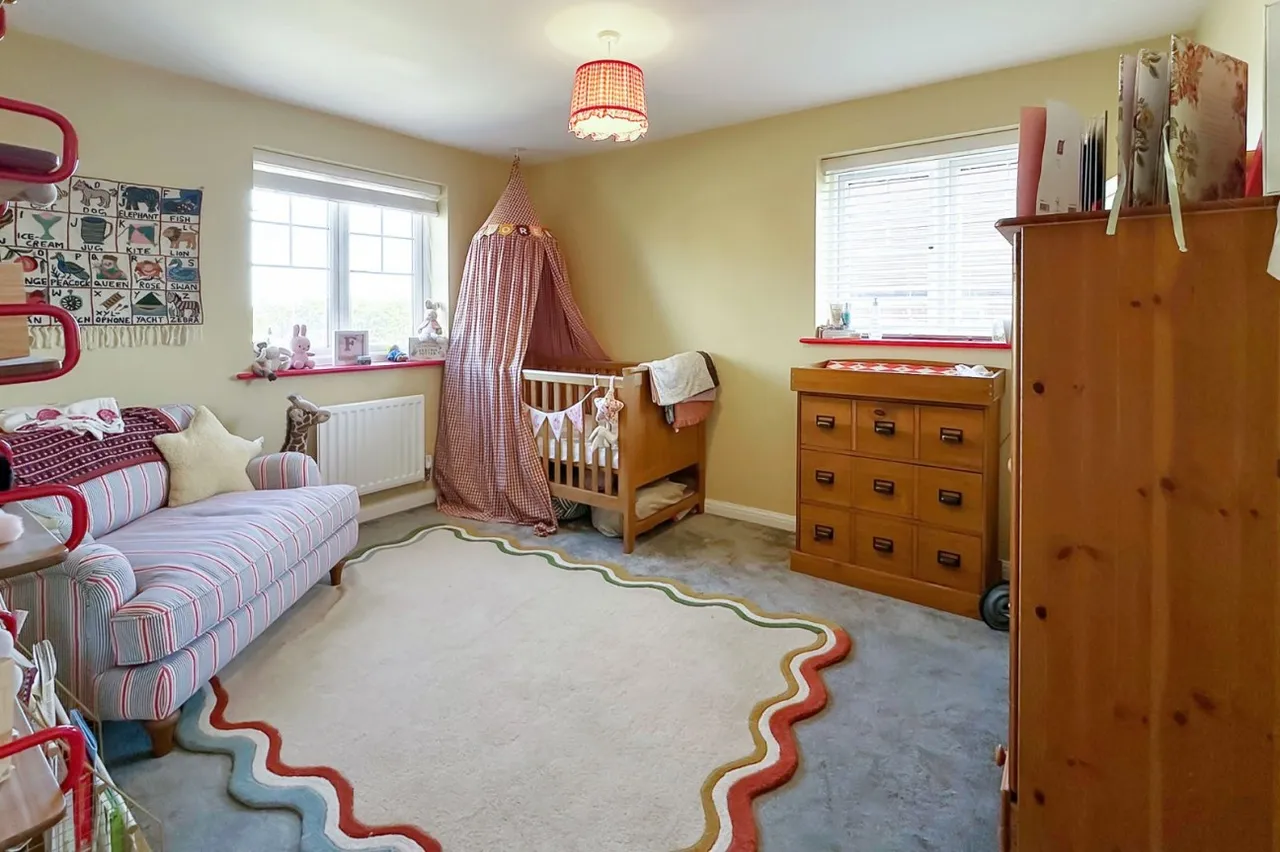 Worthing, BN13, photo 14