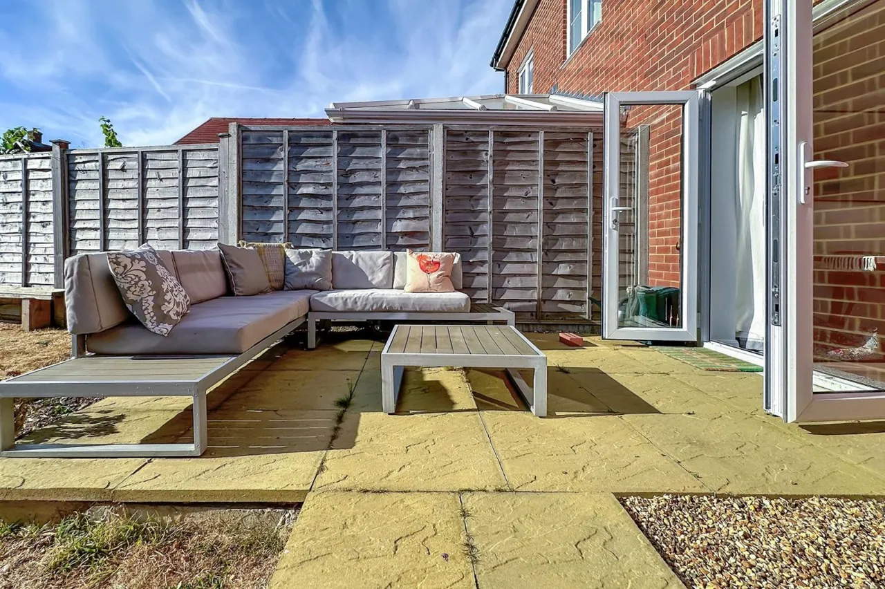 Worthing, BN13, photo 22