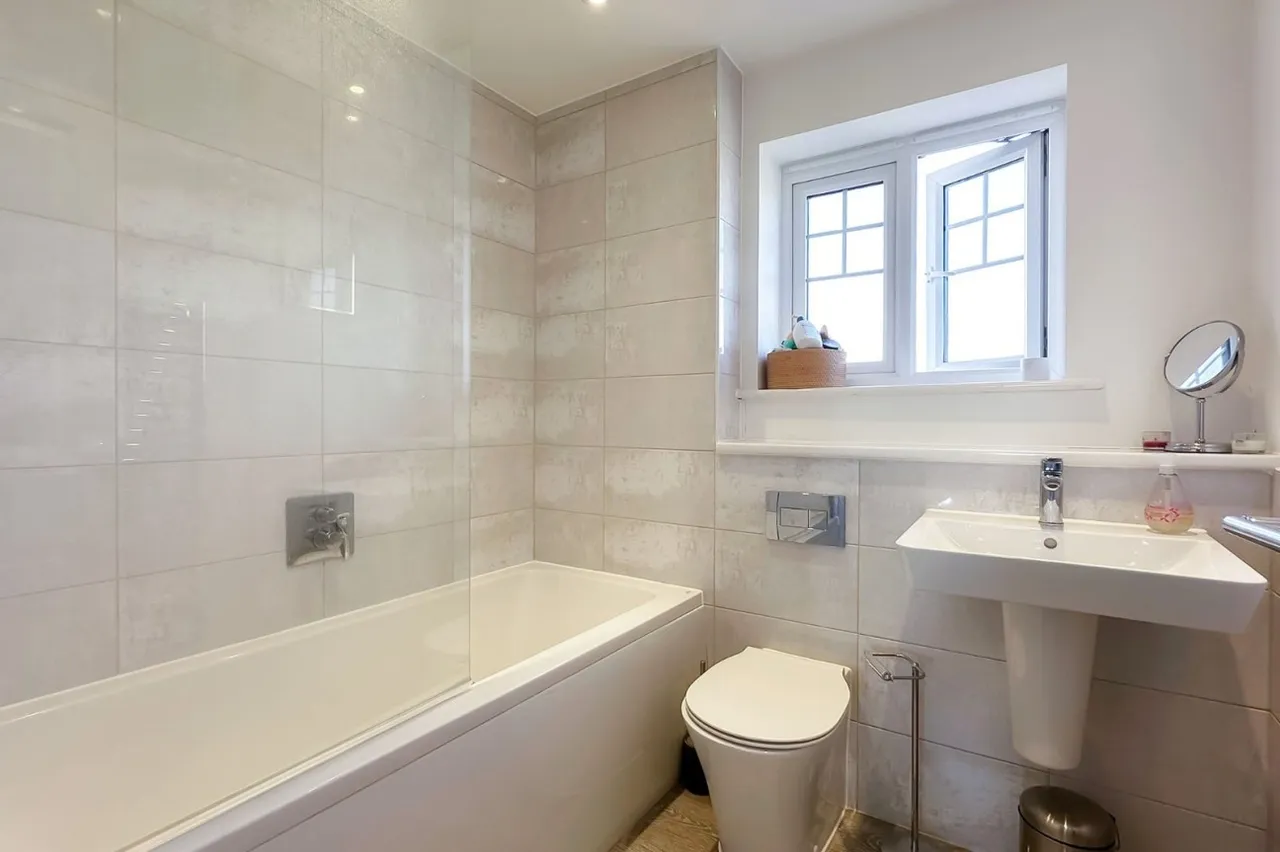 Worthing, BN13, photo 6