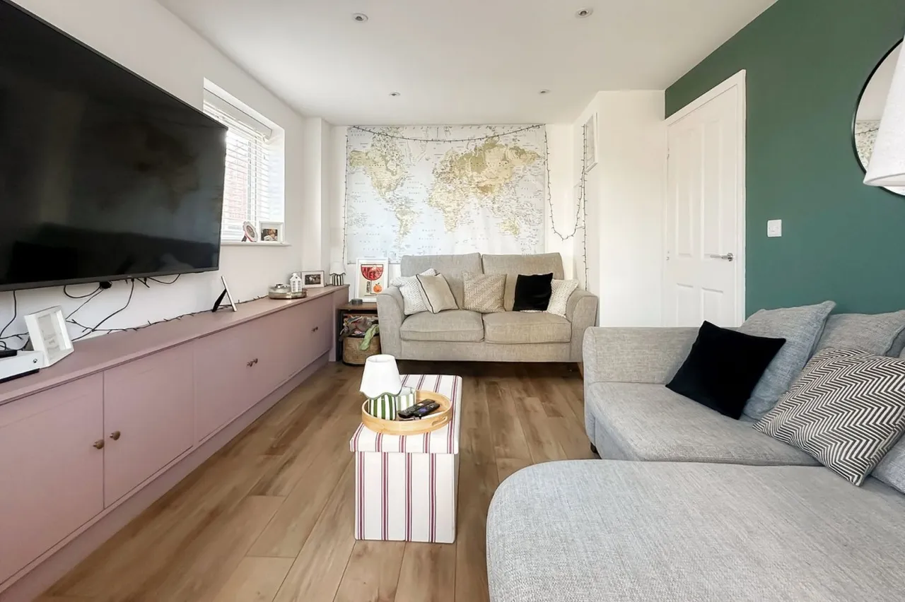 Worthing, BN13, photo 18