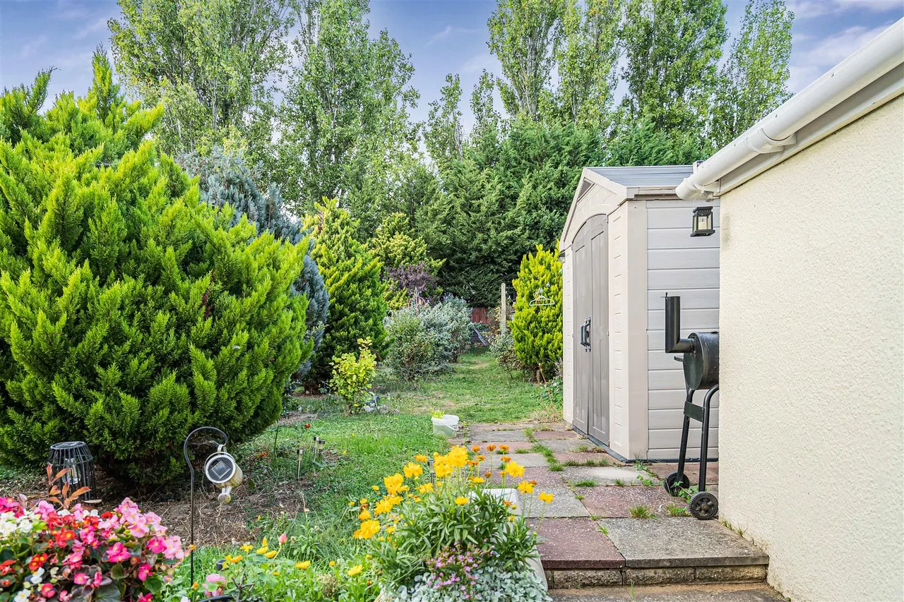 Millbank, Newmarket, CB8, photo 17
