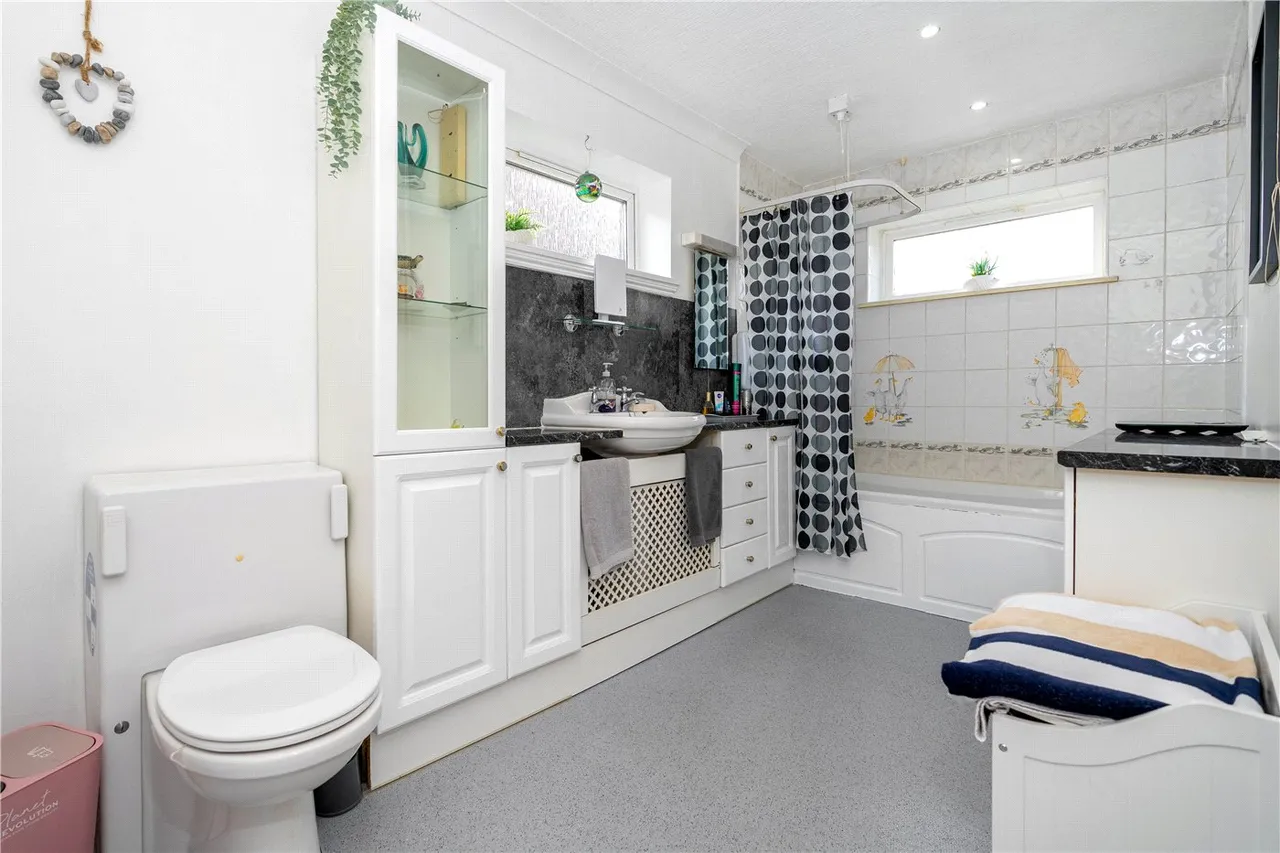 Birchwood Road, Sleaford, Lincolnshire, NG34, photo 8