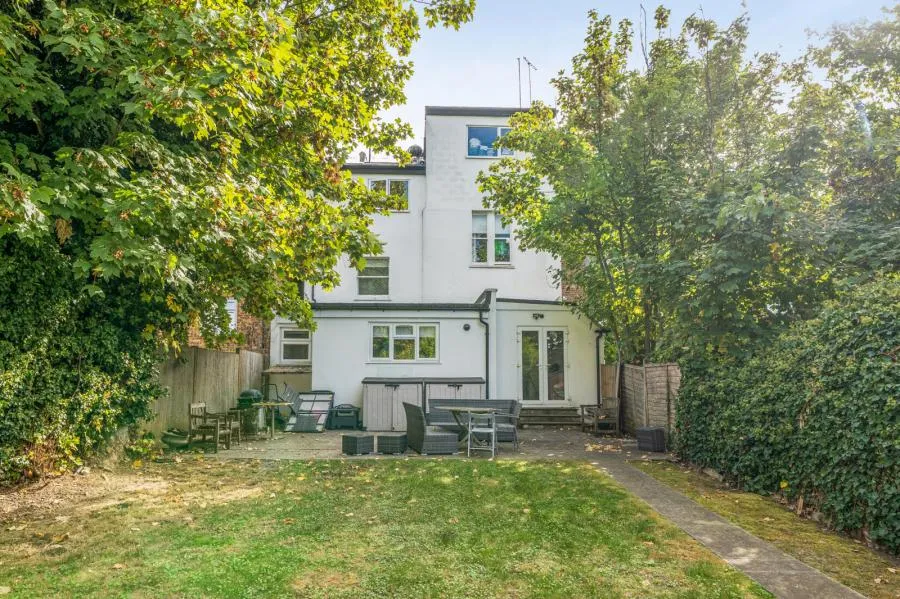 Nether Street, London, N3, photo 19