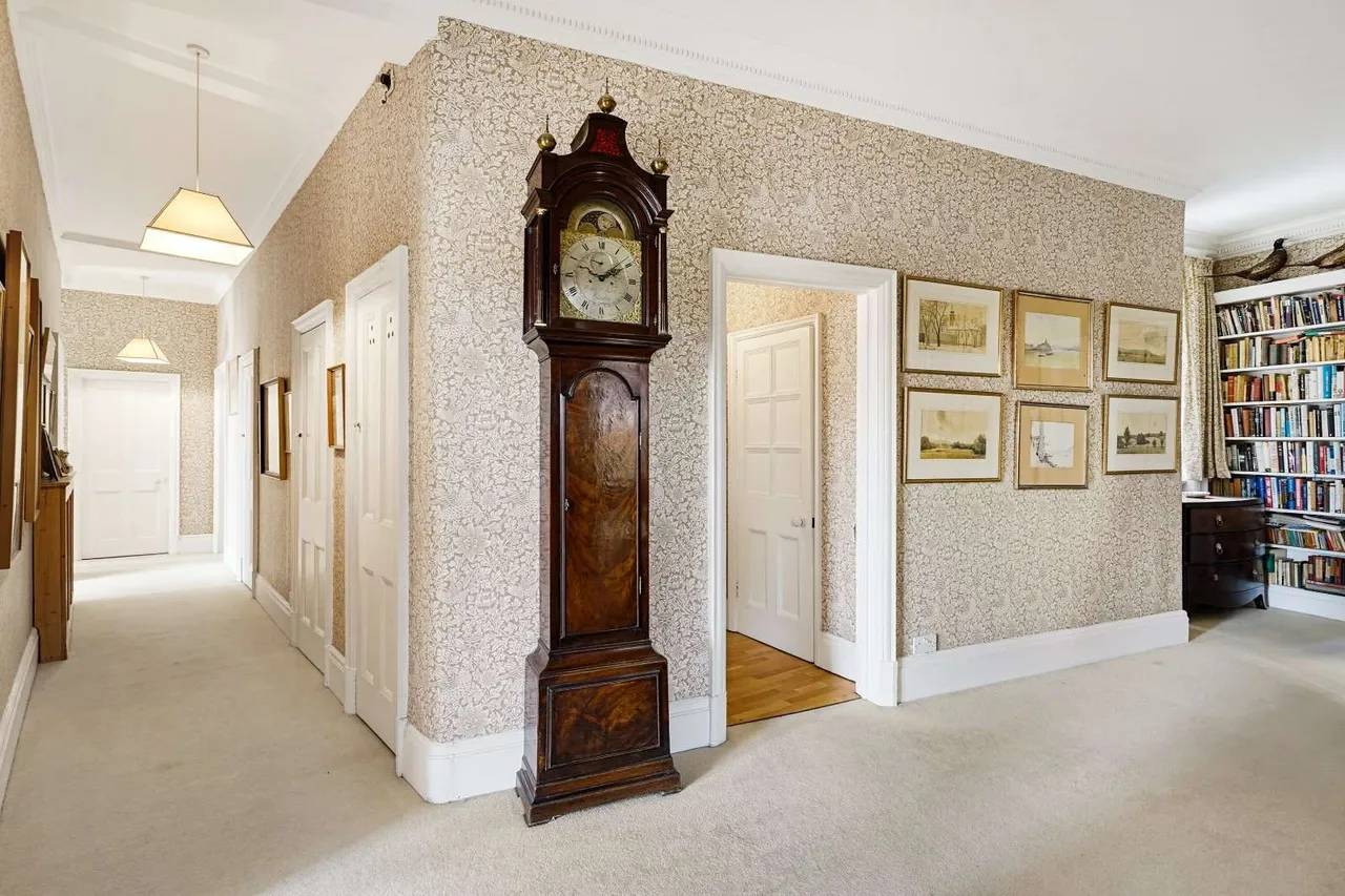 Ashley Gardens, Emery Hill Street, London, SW1P 1PD, photo 5
