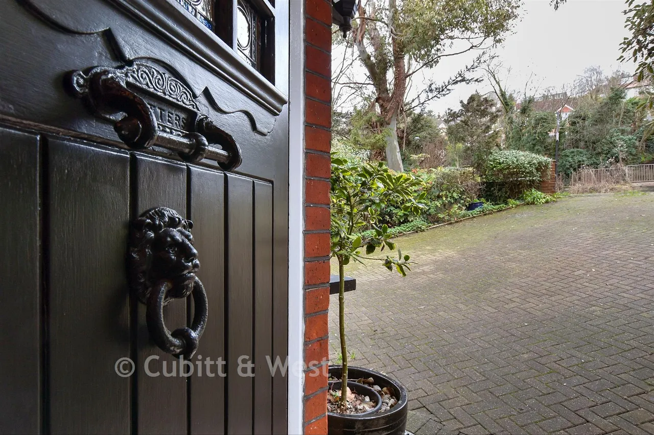 Godstone Road, Purley, CR8, photo 12