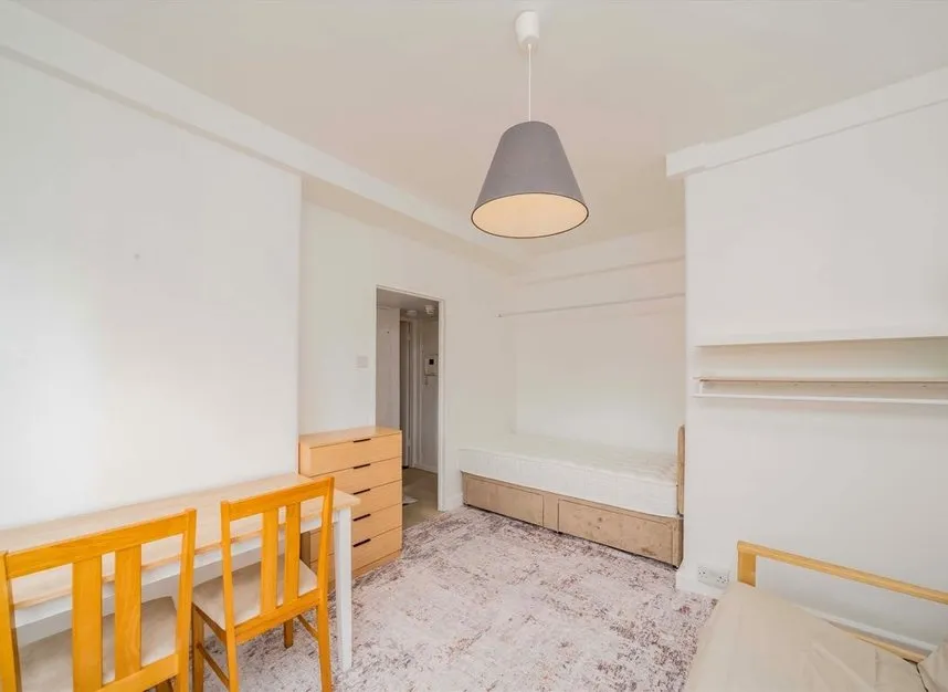 Charterhouse Square, Charterhouse Square, EC1M, photo 3