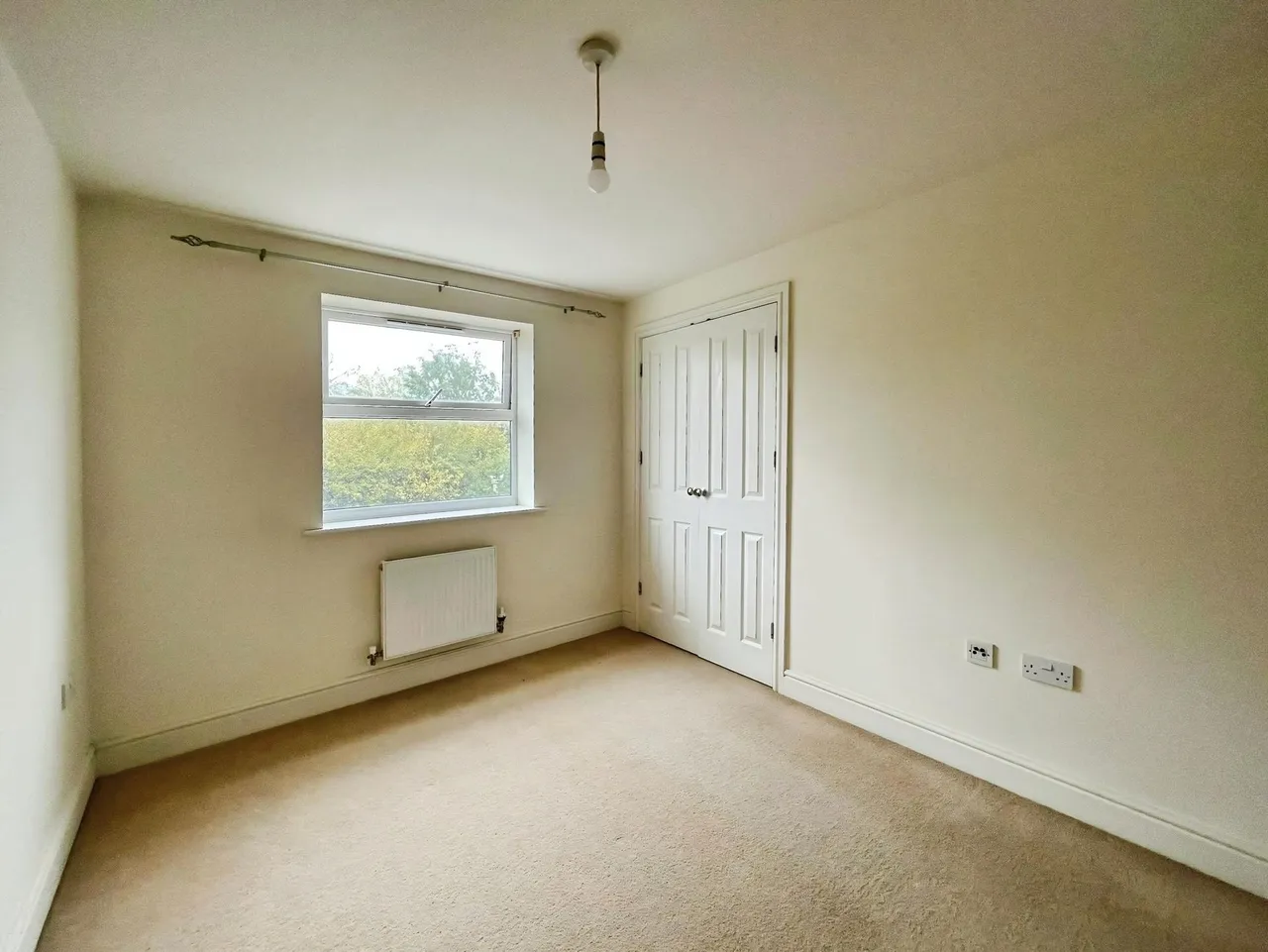 Harlow Crescent, Oxley Park, MK4, photo 6