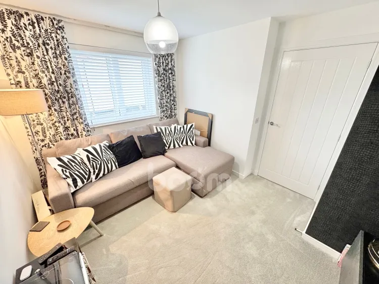 Colville Crescent, Beith, KA14, photo 33
