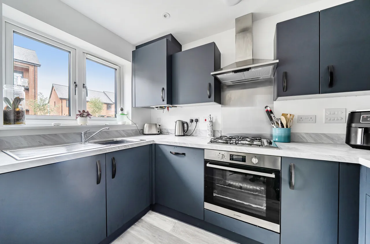Bluebell Way, Whiteley, PO15, photo 2