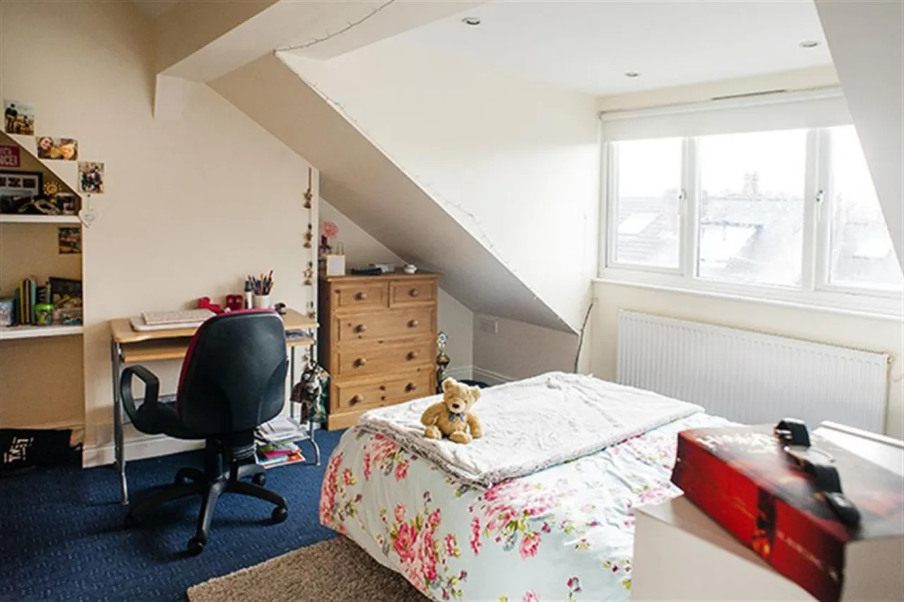 3 bed flat to rent — Ecclesall Road, Sheffield, S11 8PT