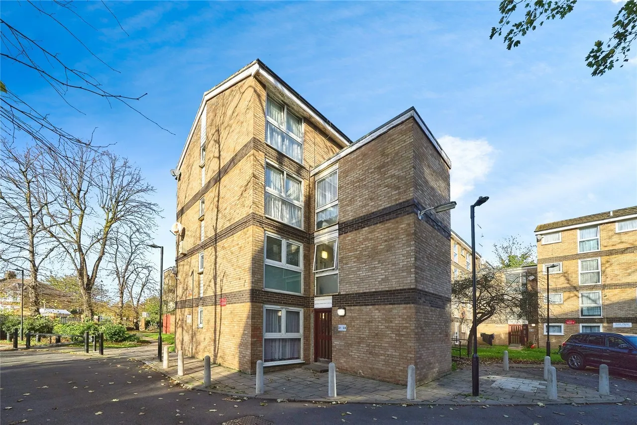 Saints Drive, LONDON, London, E7, photo 13