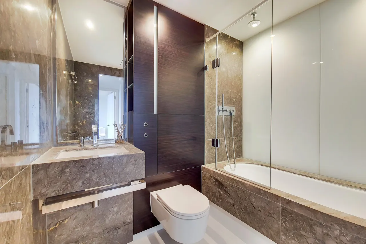 Flat 2203, 1 Pan Peninsula Square, London, photo 11