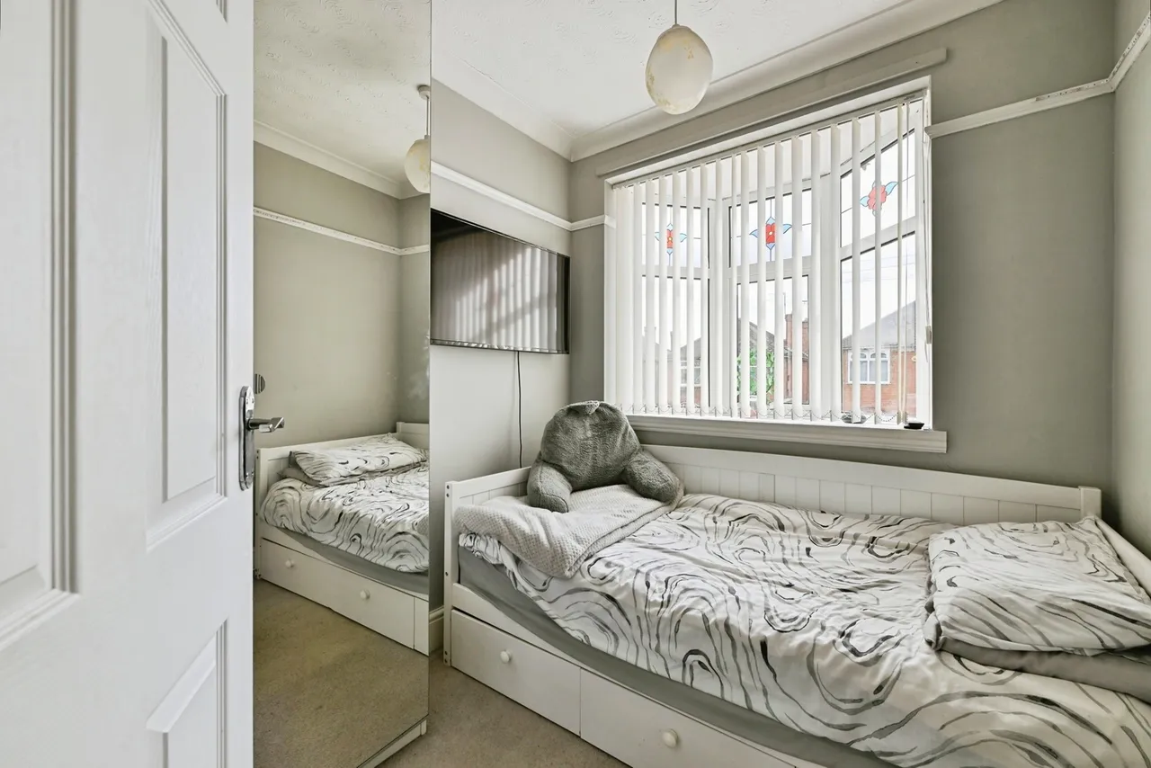 Ennismore Gardens, Nottingham, NG8, photo 16