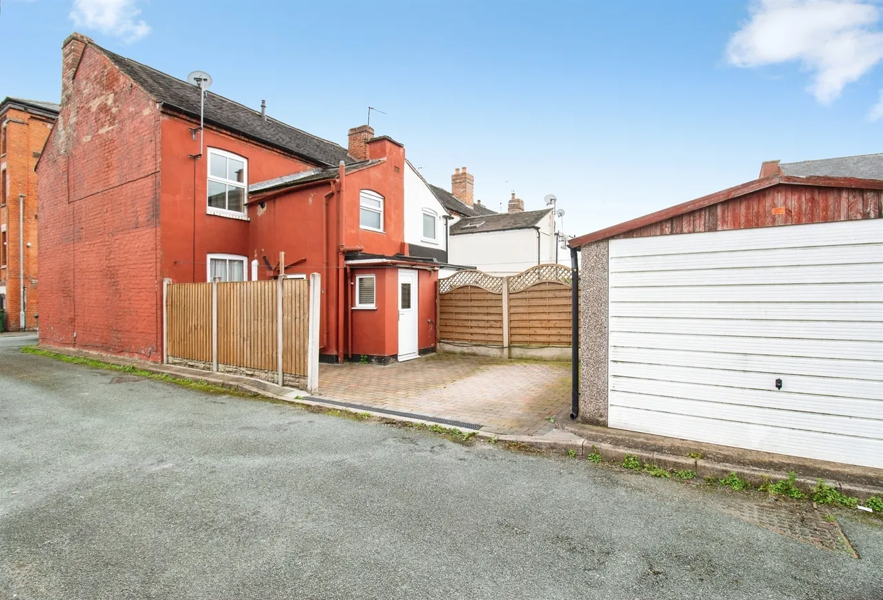 George Street, Stafford, ST16, photo 4