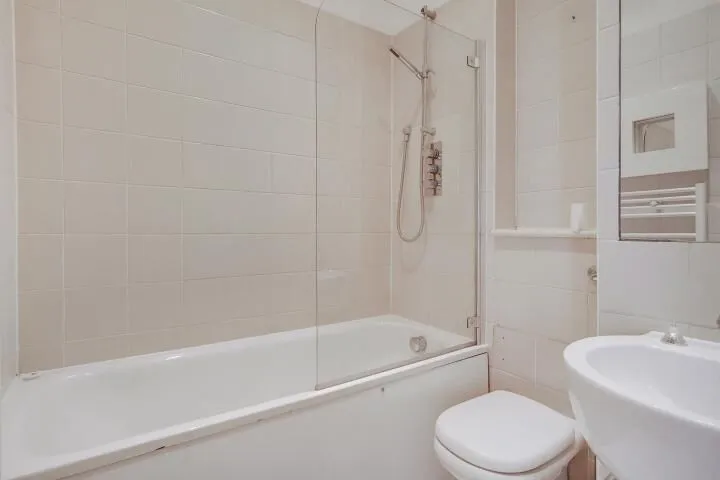 45 Connaught Works, 251 Old Ford Road, London, photo 5