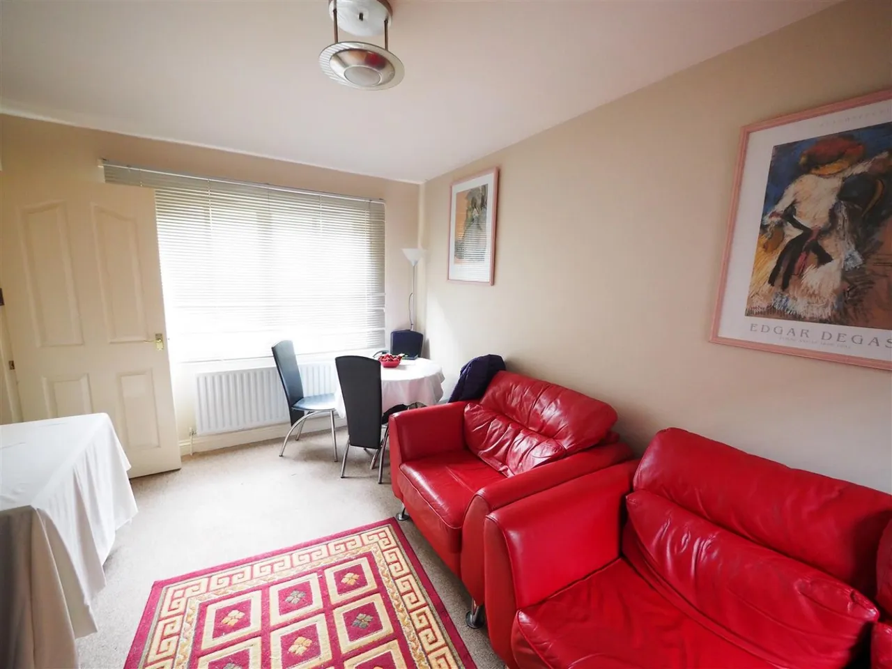 Stokesley, TS9, photo 3