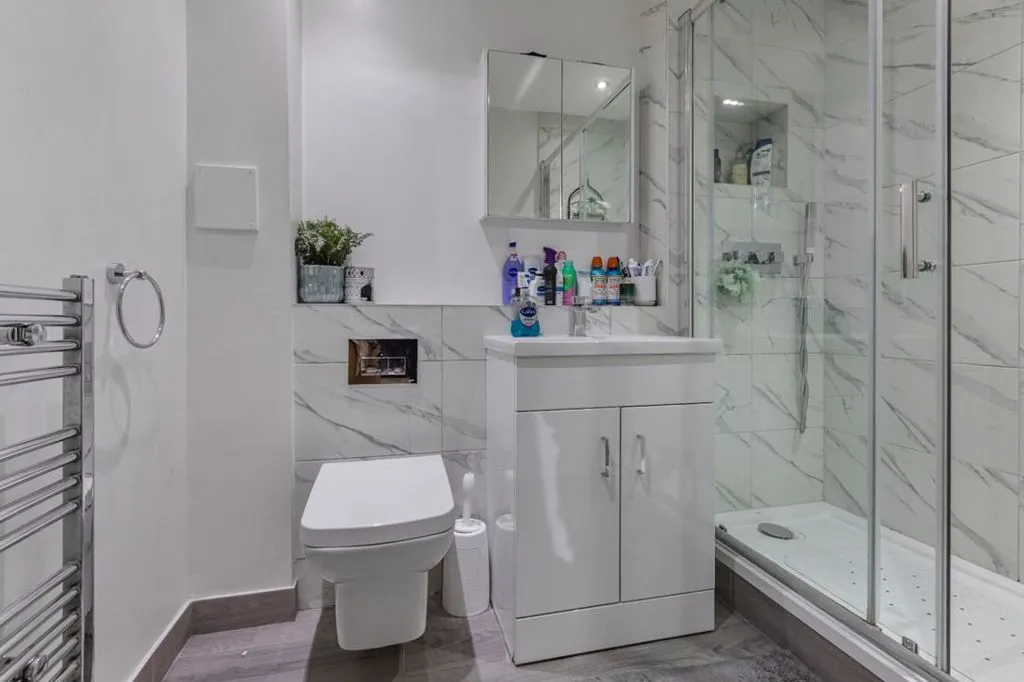 Charcot Road, Colindale NW9 5ZE, photo 11