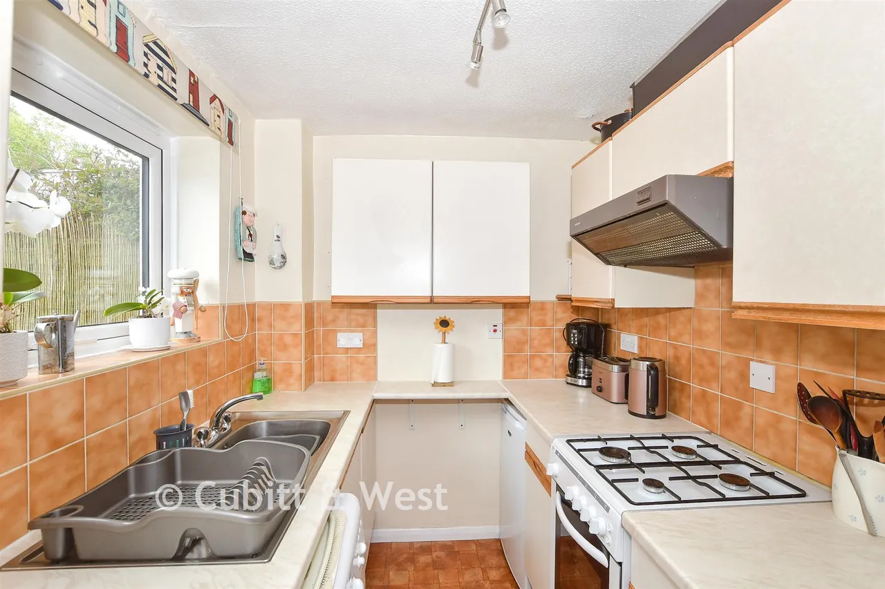 Silver Birches, Haywards Heath, RH16, photo 6