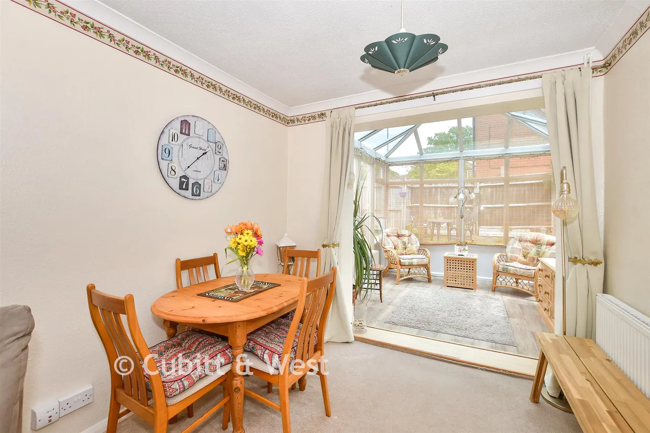 Silver Birches, Haywards Heath, RH16, photo 3