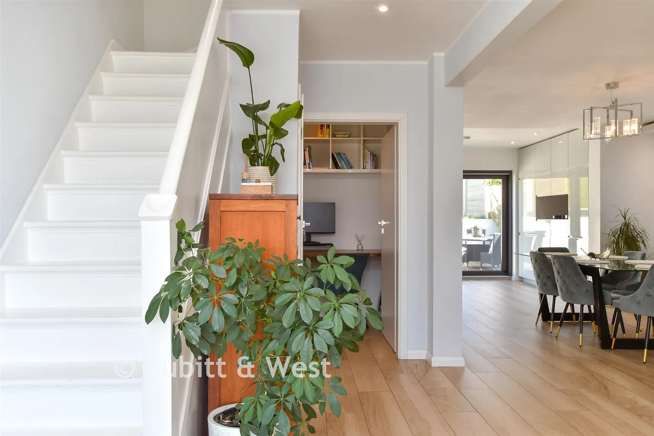 Crescent Drive North, Woodingdean, BN2, photo 6