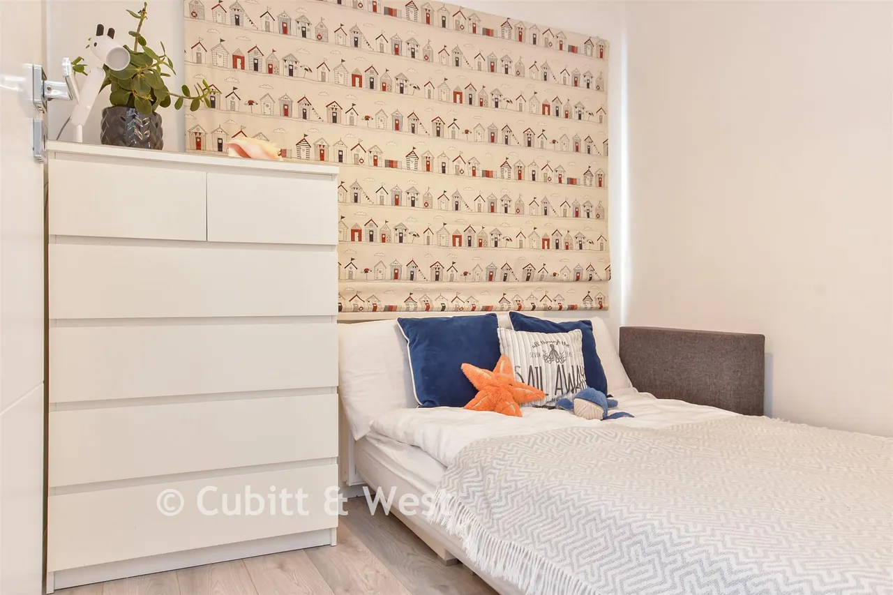Crescent Drive North, Woodingdean, BN2, photo 9
