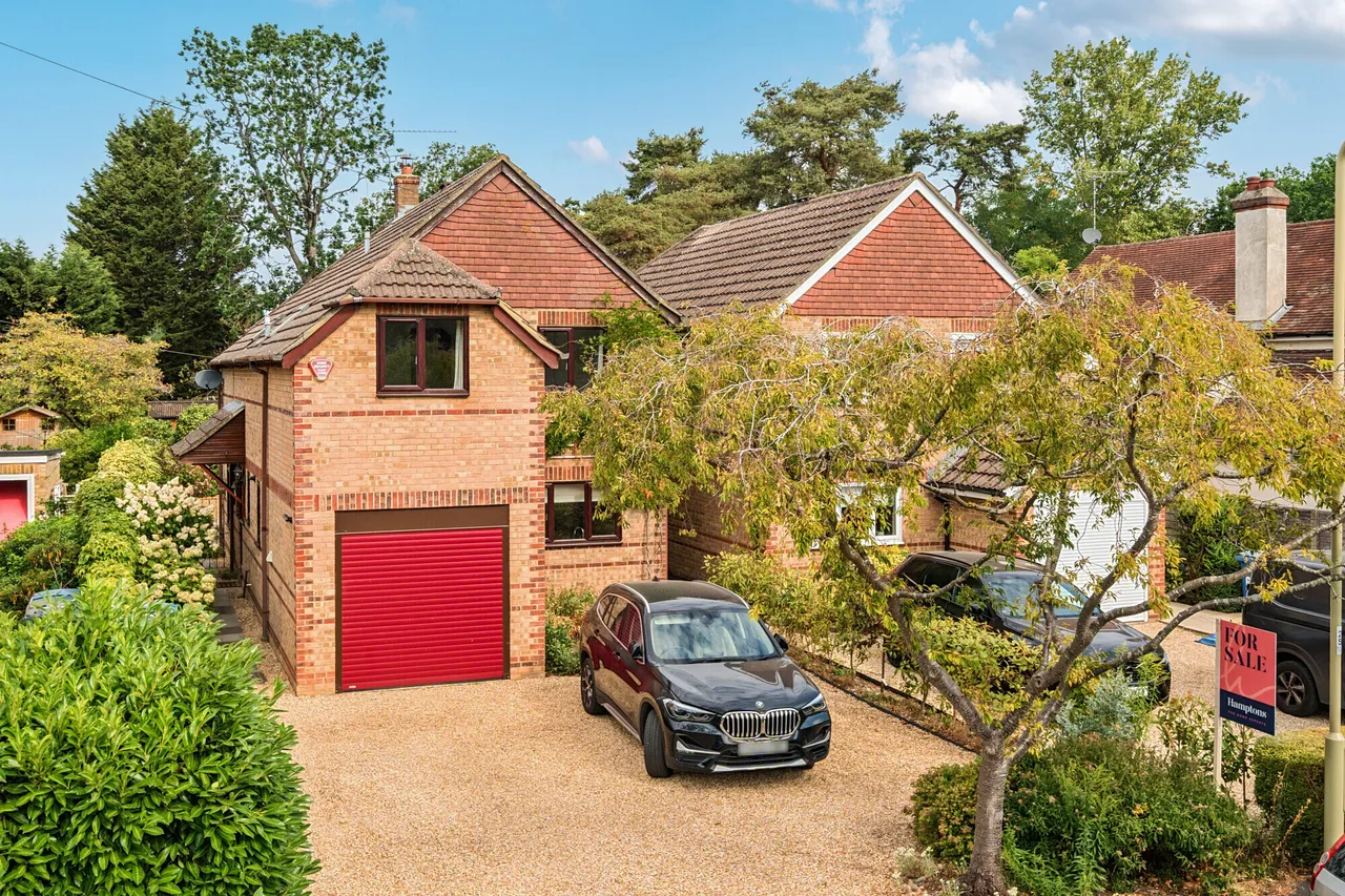 5 bed house for sale, Westover Road, Fleet, GU51