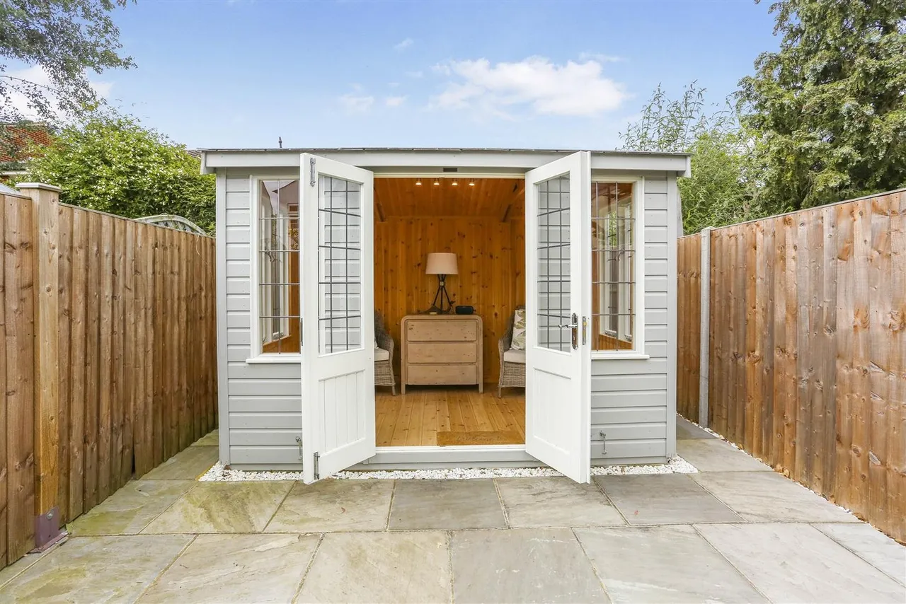 Jubilee Road, Cheam, SM3, photo 11