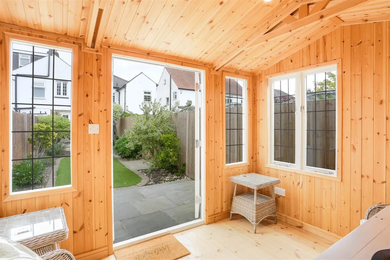 Jubilee Road, Cheam, SM3, photo 12