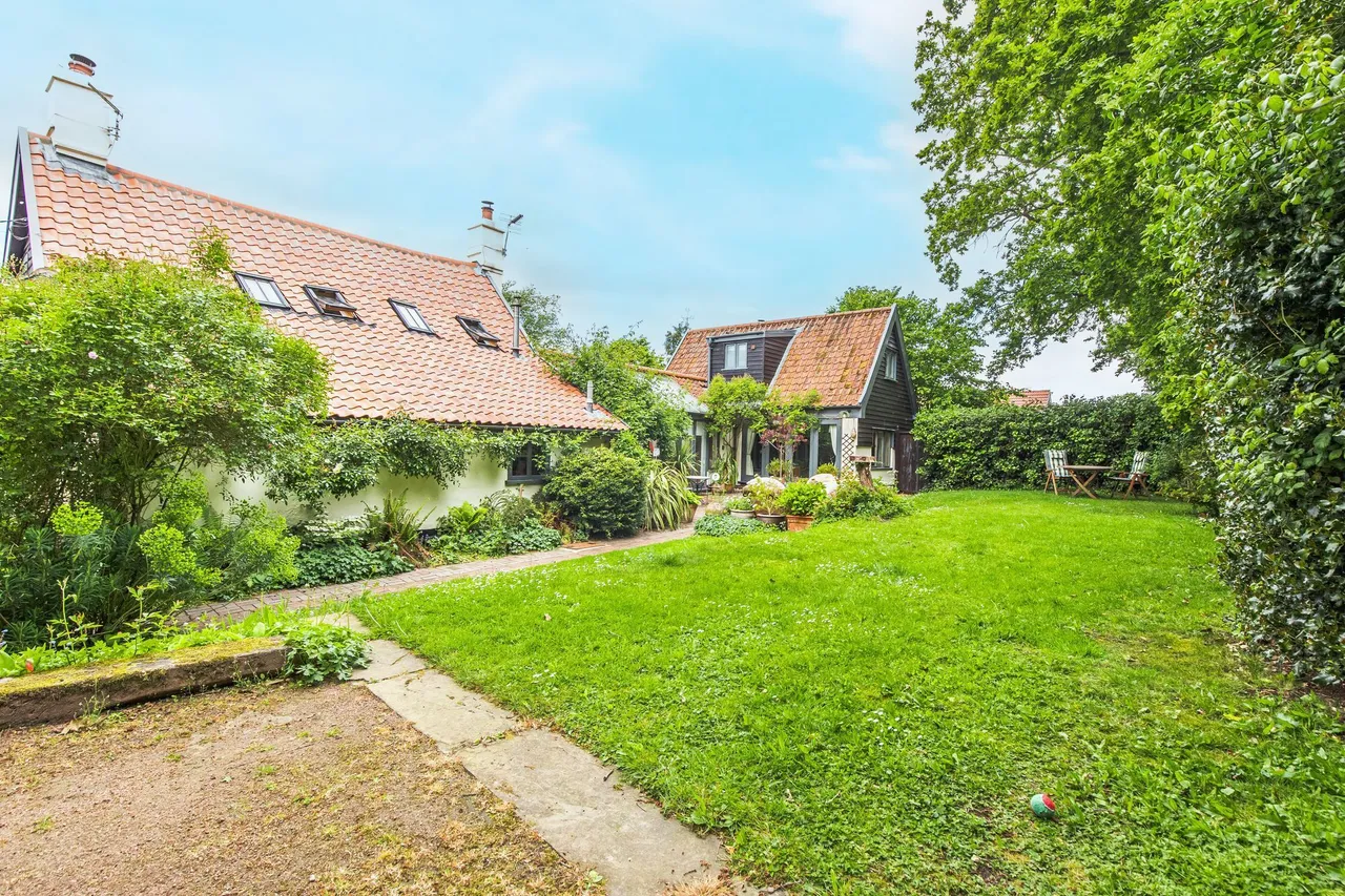 Charming Cottage in Whinburgh, photo 27