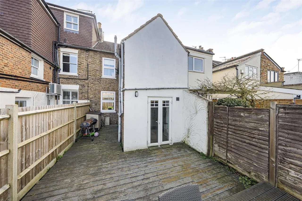 Oak Lane, Windsor, Berkshire, SL4 5EU, photo 12
