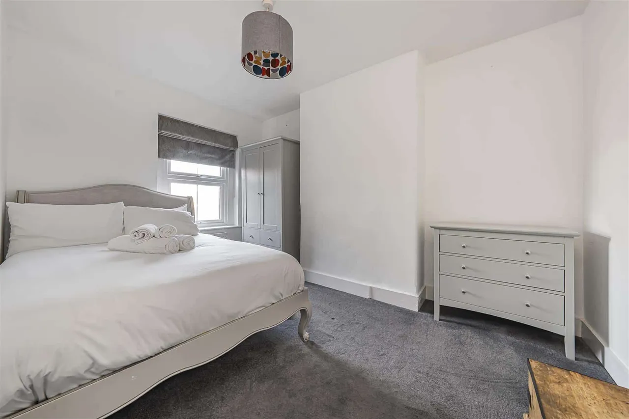 Oak Lane, Windsor, Berkshire, SL4 5EU, photo 9
