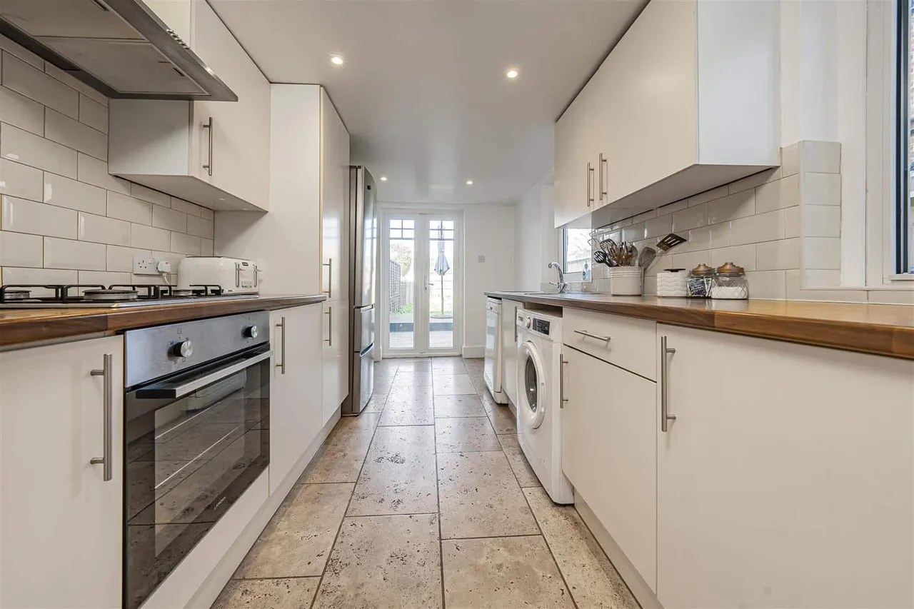 Oak Lane, Windsor, Berkshire, SL4 5EU, photo 5