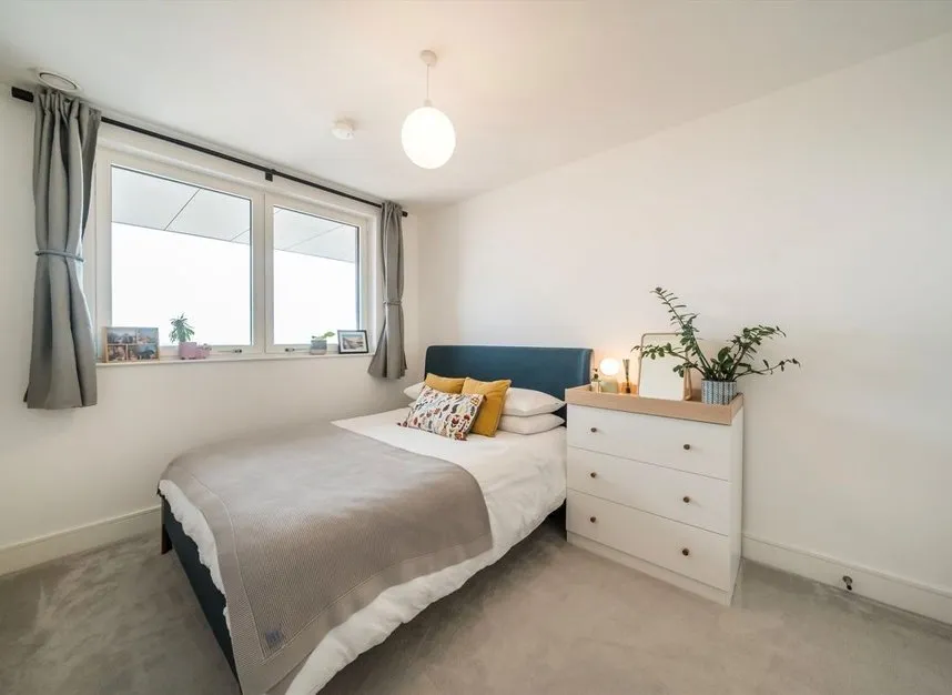 Healum Avenue, Southall, UB2, photo 7