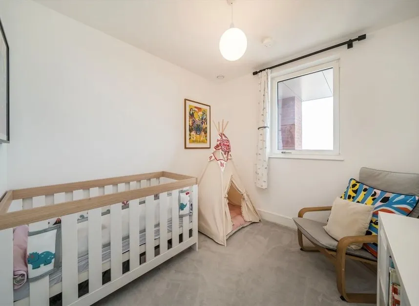 Healum Avenue, Southall, UB2, photo 8