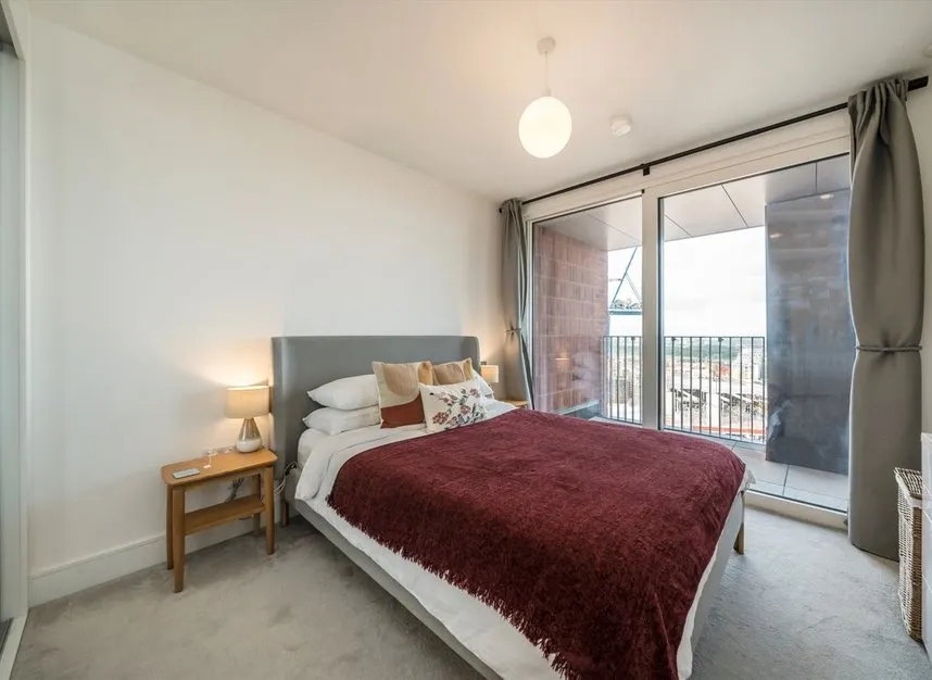 Healum Avenue, Southall, UB2, photo 6