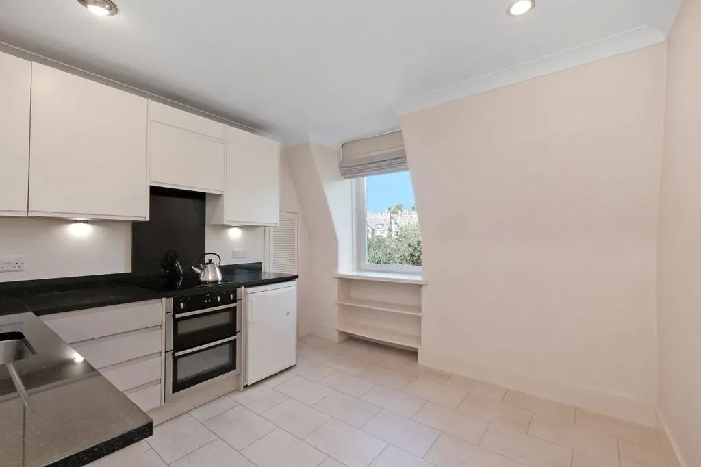 Whitehall Place, Aberdeen, AB25, photo 6