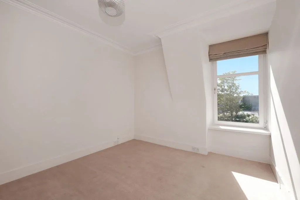 Whitehall Place, Aberdeen, AB25, photo 8