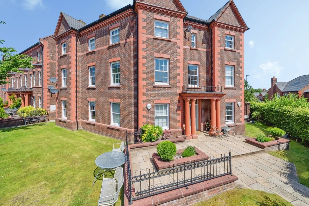 Ashford Drive, Appleton, Warrington, Cheshire, WA4, photo 16