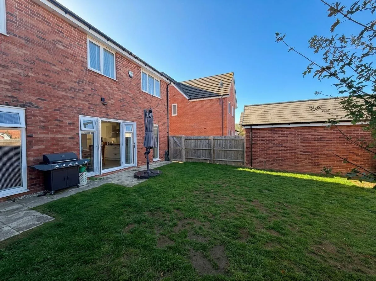 Repton Drive, Hanslope, MK19, photo 24