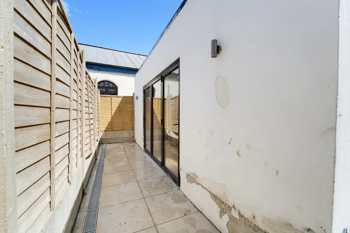 Church Street, Walton-on-Thames, KT12, photo 12