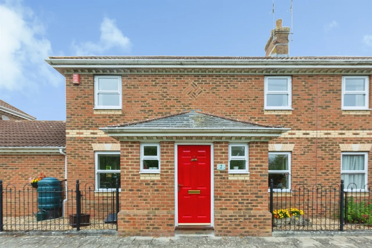 3 bed house for sale — Astronomy Way, Aylesbury