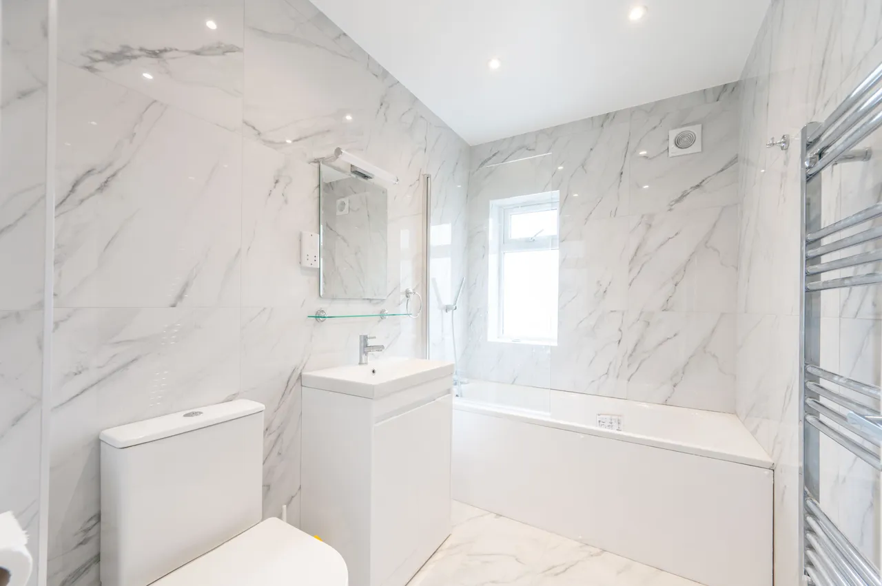 127 Bridgewater Road, Wembley, photo 4