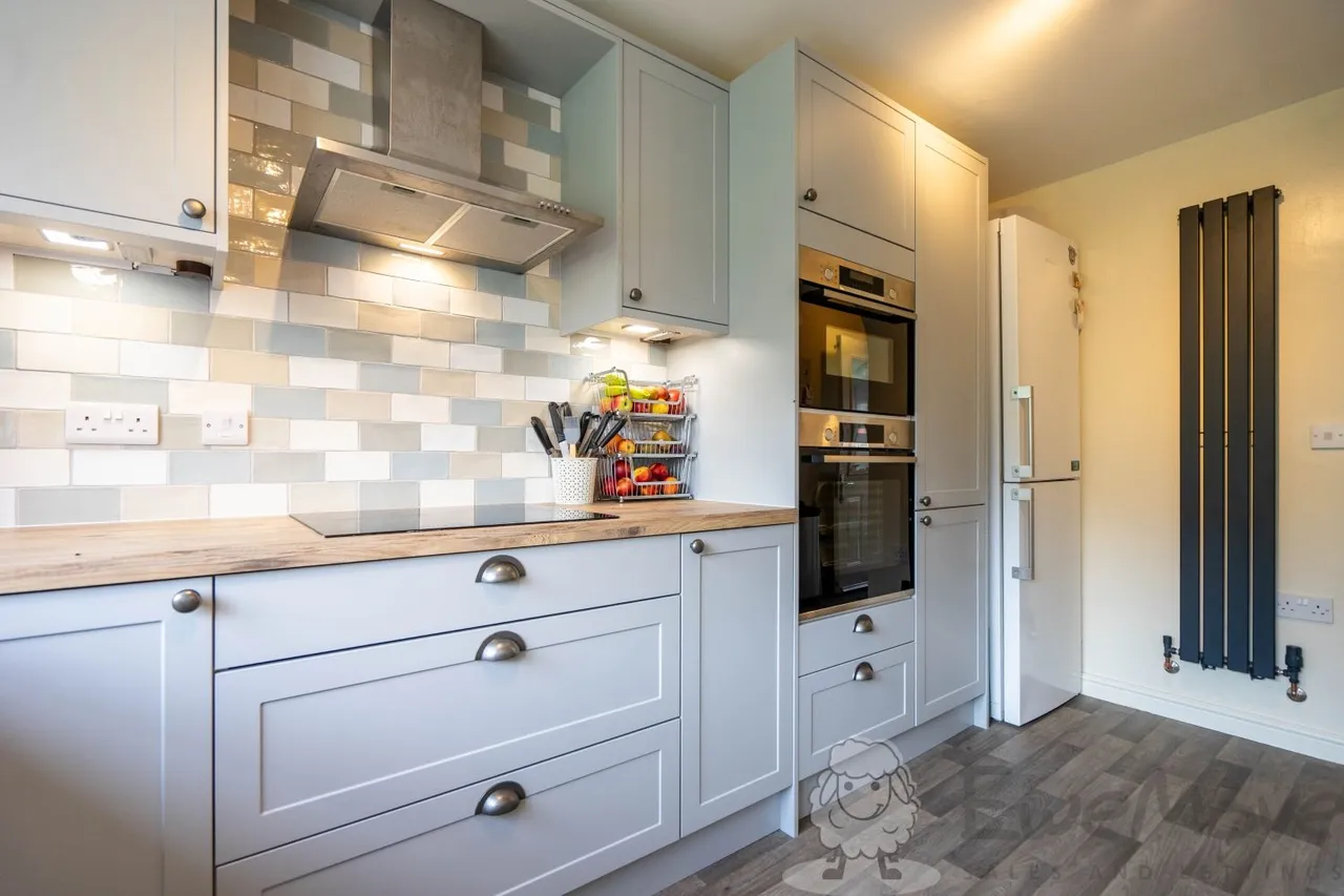 Wisteria Drive, Wymondham, NR18, photo 5